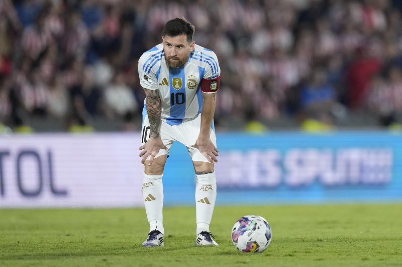 Messi lỡ hẹn với ĐT Argentina tháng này